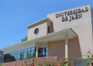 825 585 universidad de jaen